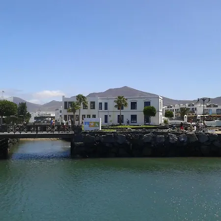 Sara 4 Апартаменты *