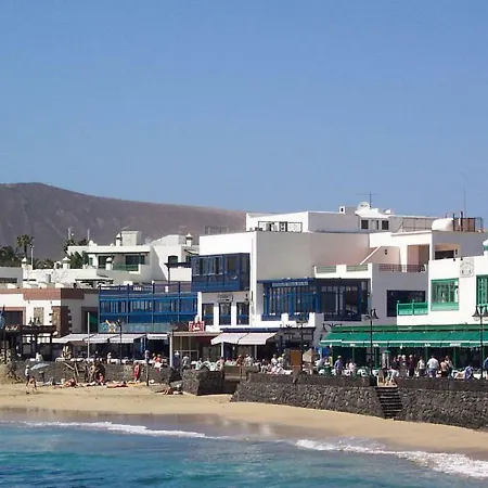 Апартаменты Sara 4 *